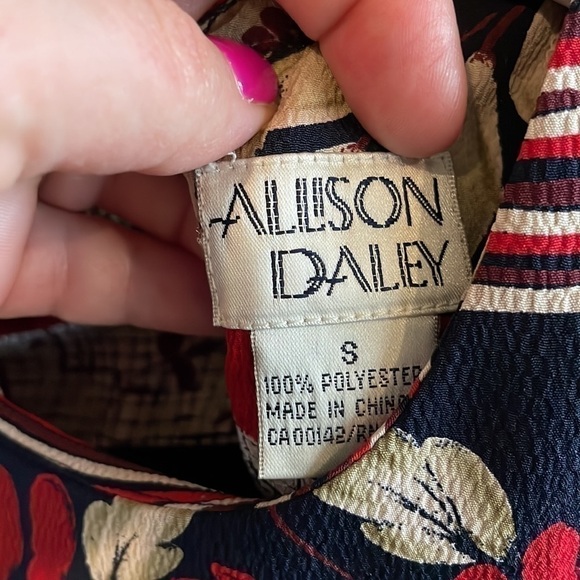 Allison Daley floral blouse size small blue red cream - Picture 2 of 6